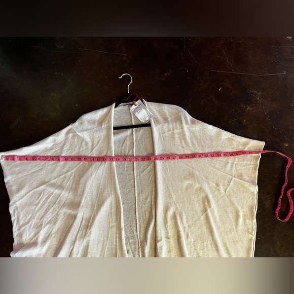 Wooden Ships by Paola Buendia Off-White Sweater Pancho, New - Picture 5 of 6